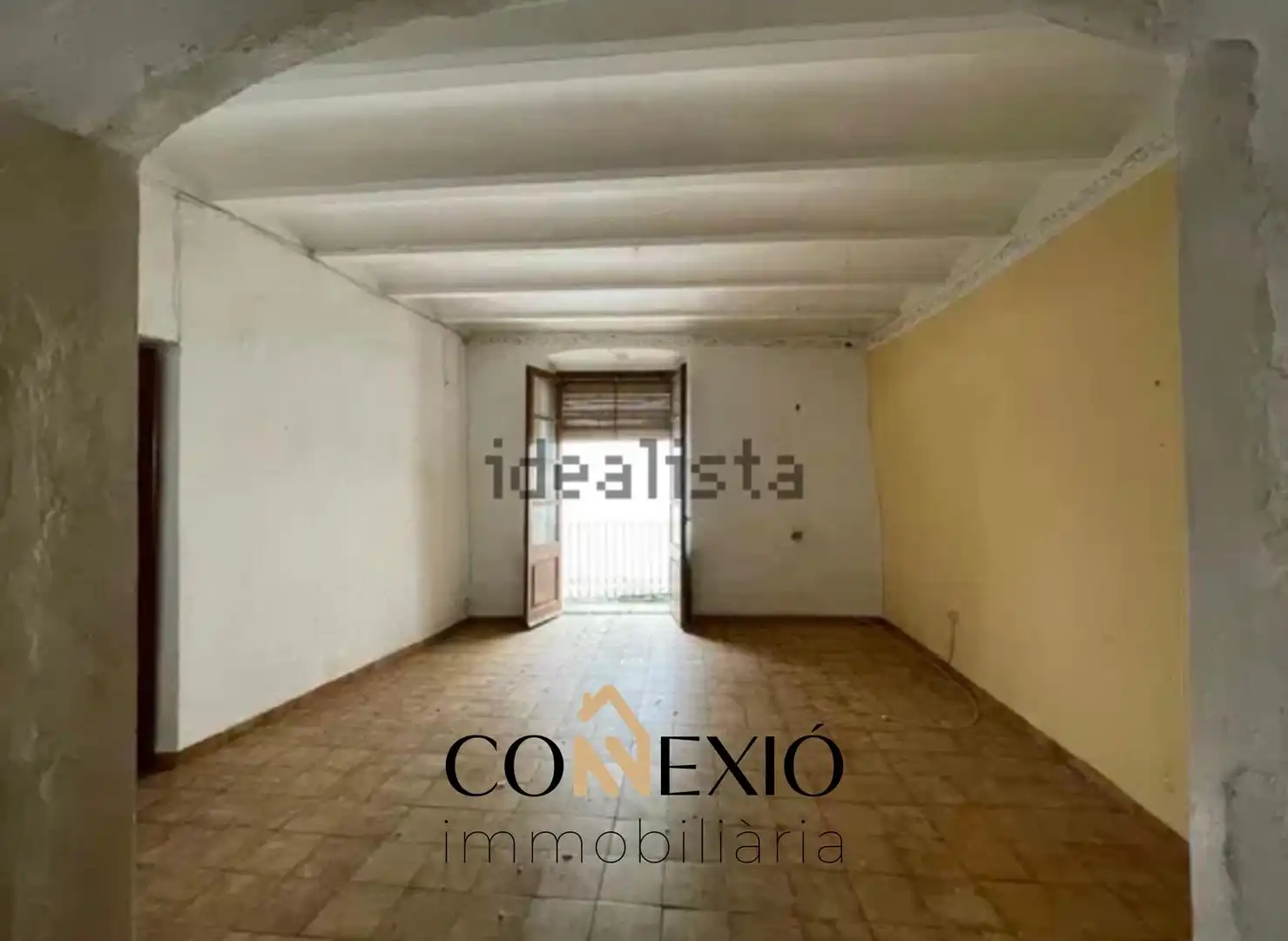 Buildings for sale in Bàscara