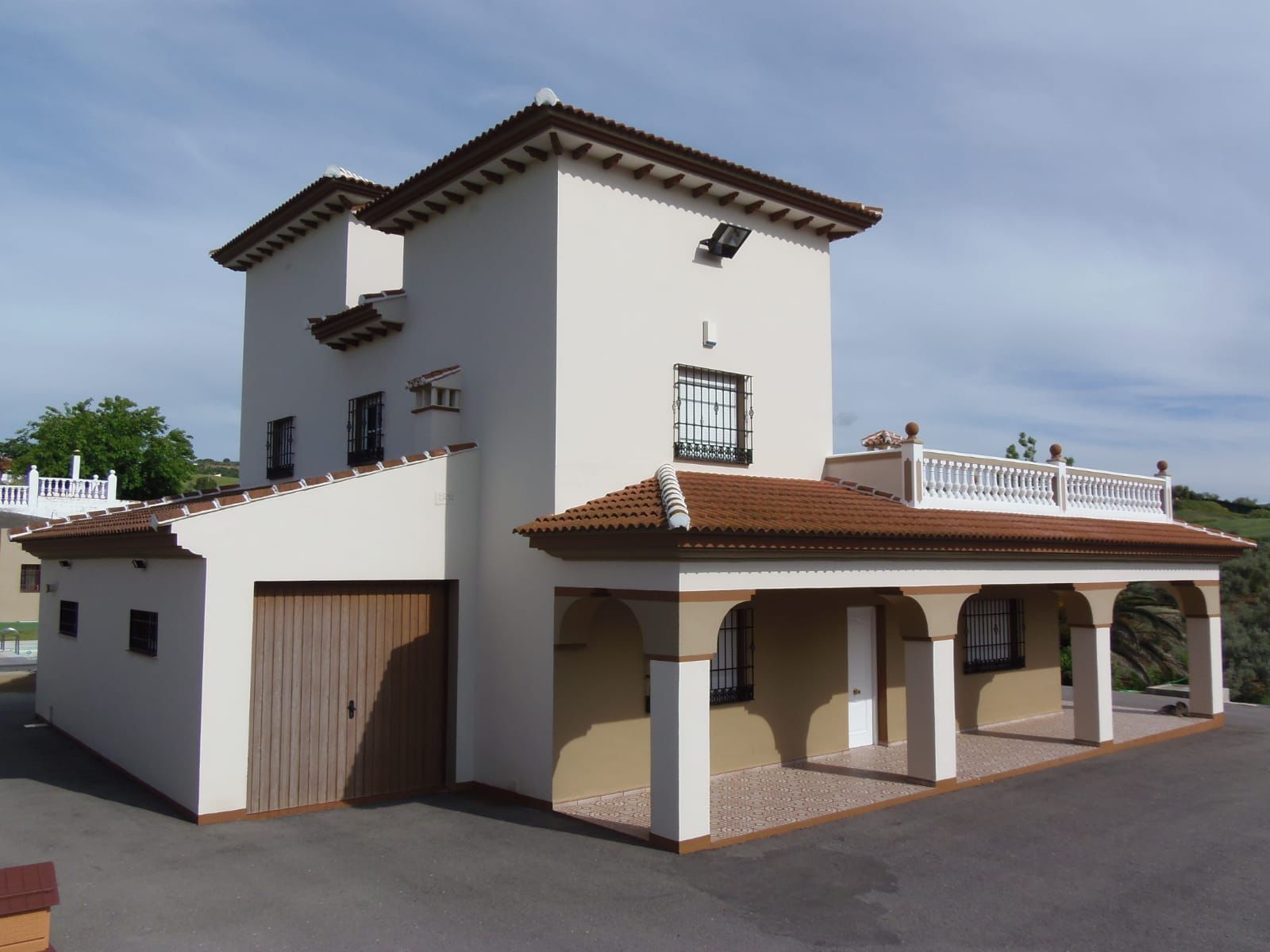 Exterior view of House or chalet for sale in Marbella  with Air Conditioner, Heating and Private garden