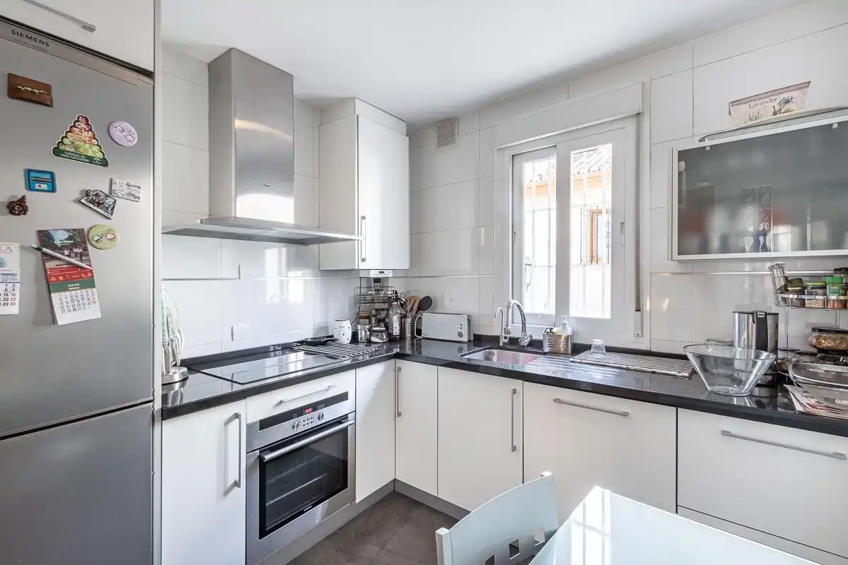 Cocina de Casa o chalet en venta en Granada con Aire acondicionado, Terraza y Balcón