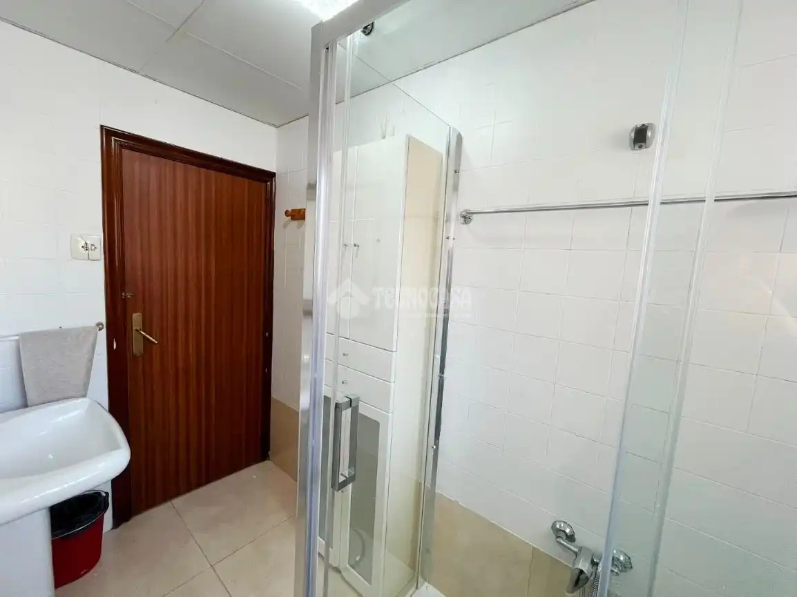 Baño de Piso en venta en Alagón con Balcón