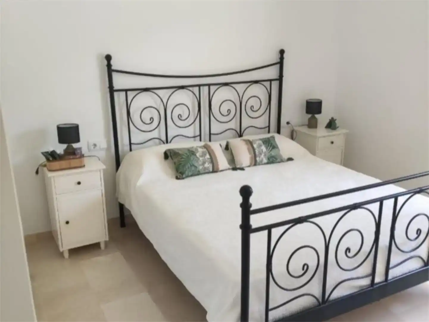 Bedroom of Flat for rent in Conil de la Frontera  with Air Conditioner, Private garden and Swimming Pool