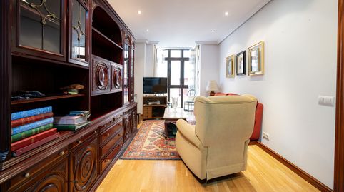 Foto 4 de Piso en venta en Oviedo - Fraternidad, 10, Argañosa, Oviedo