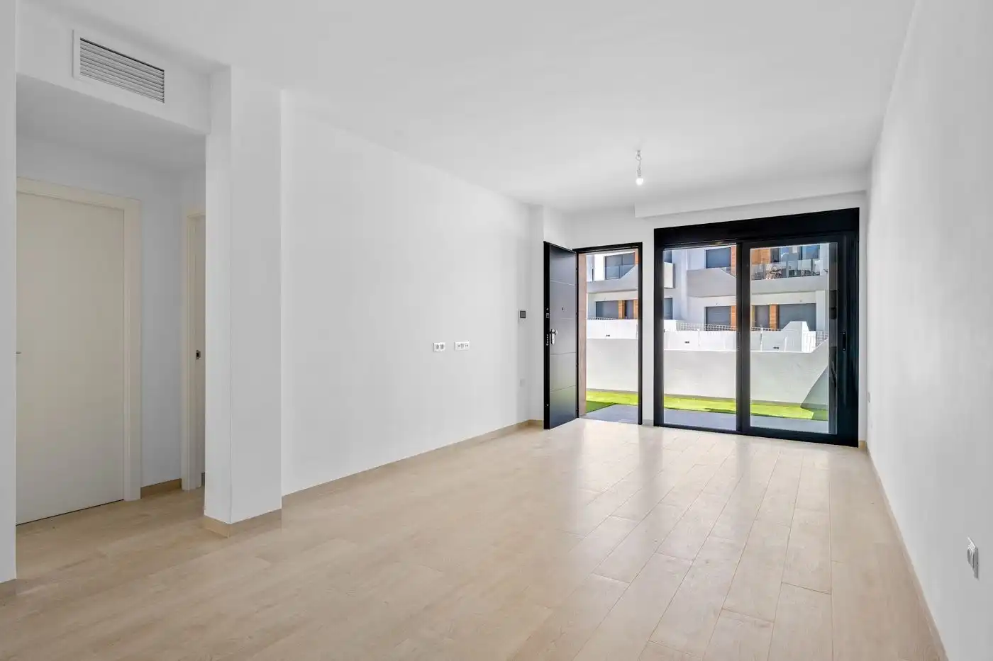 Apartament amb piscina en venda a San Miguel de Salinas, imagen 6