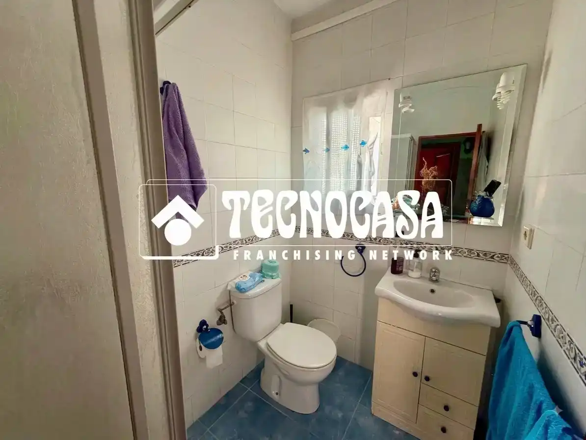 Bany de Pis en venda en Las Palmas de Gran Canaria amb Balcó