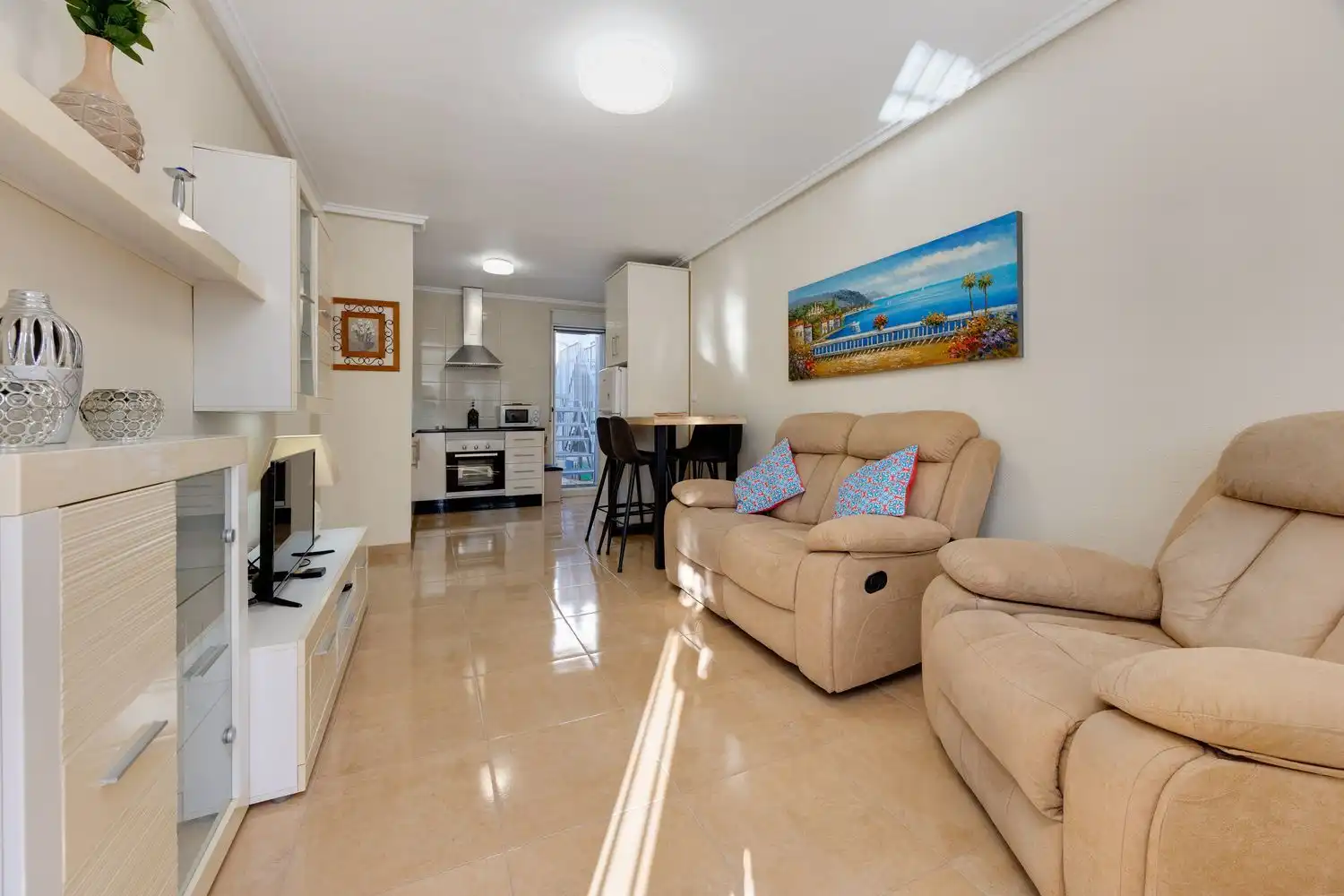 Sala d'estar de Casa o xalet en venda en Zona Carrefour - Urbanizaciones