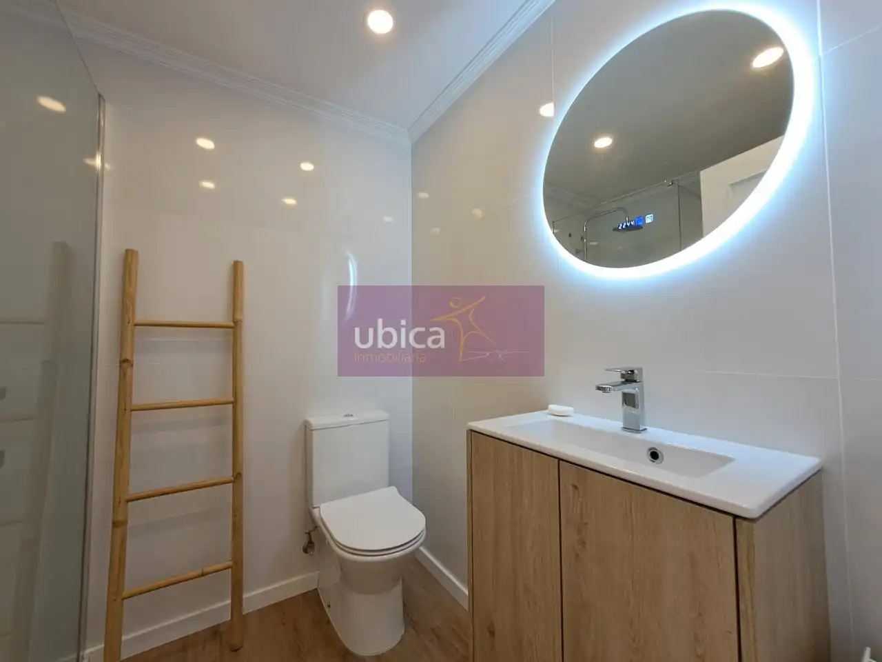 Badezimmer von Wohnung zum Verkauf in Tomiño mit Heizung und Möbliert