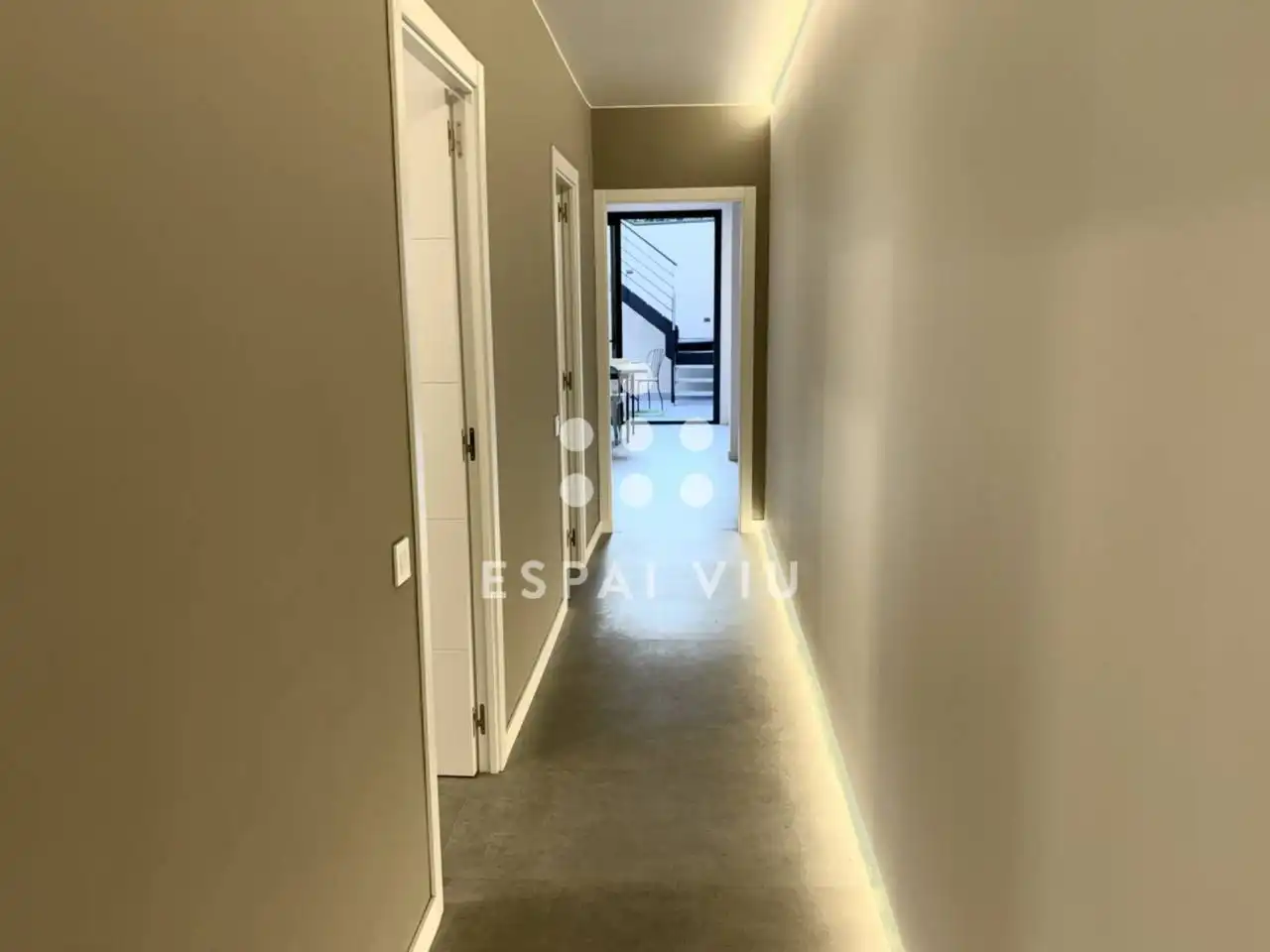 Haus oder Chalet zum Verkauf in Terrassa mit Klimaanlage, Heizung und Privatgarten