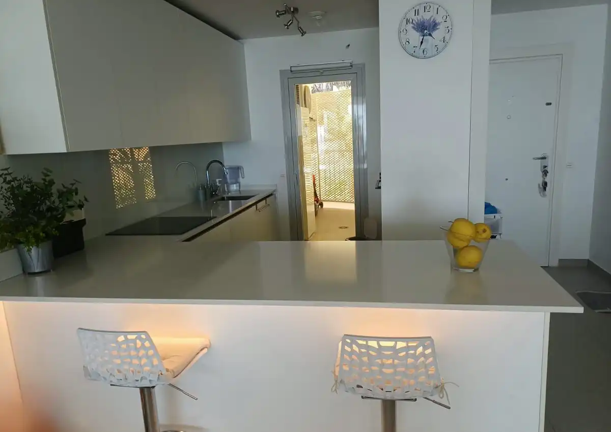 Cuina de Apartament en venda en Benalmádena amb Aire condicionat, Terrassa i Jacuzzi