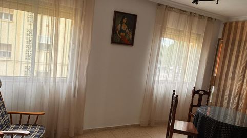 Foto 4 de Piso de alquiler en Valdepasillas - La Paz - Huerta Rosales, Badajoz Capital