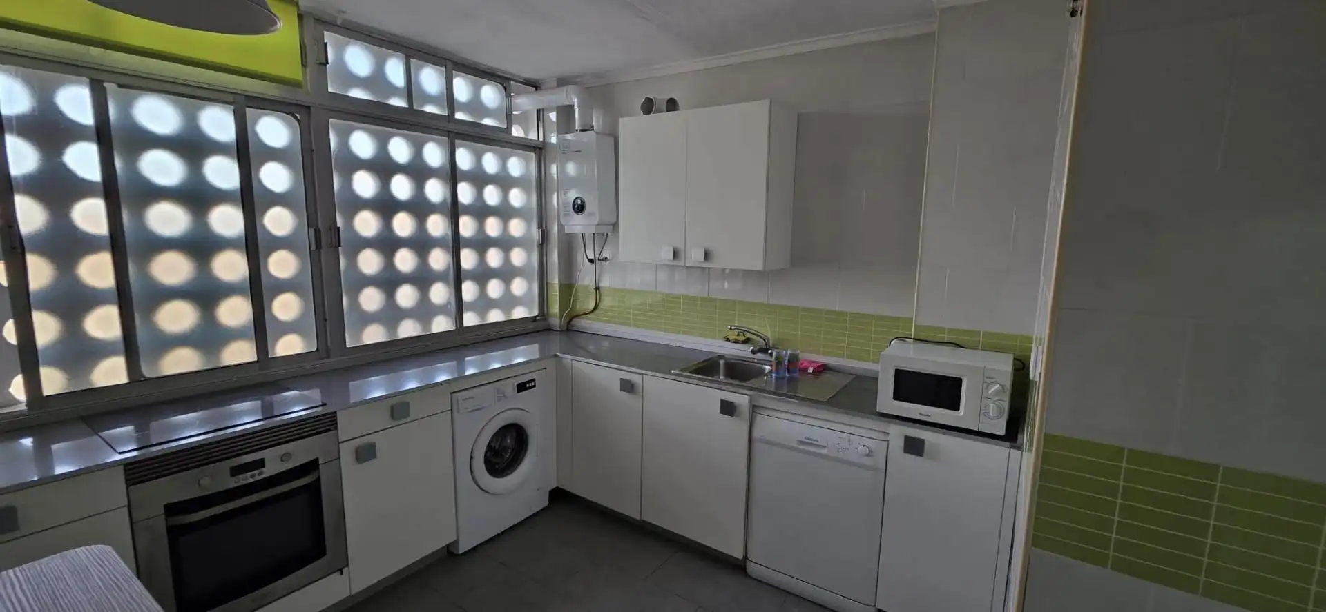 Kitchen of Flat for sale in Algeciras