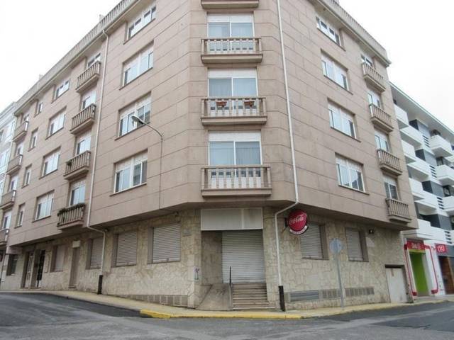 Local comercial en Alquiler en N/A, -1 en Ares