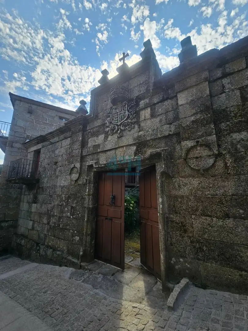 Vista exterior de Finca rústica en venta en Beade  con Jardín privado y Amueblado