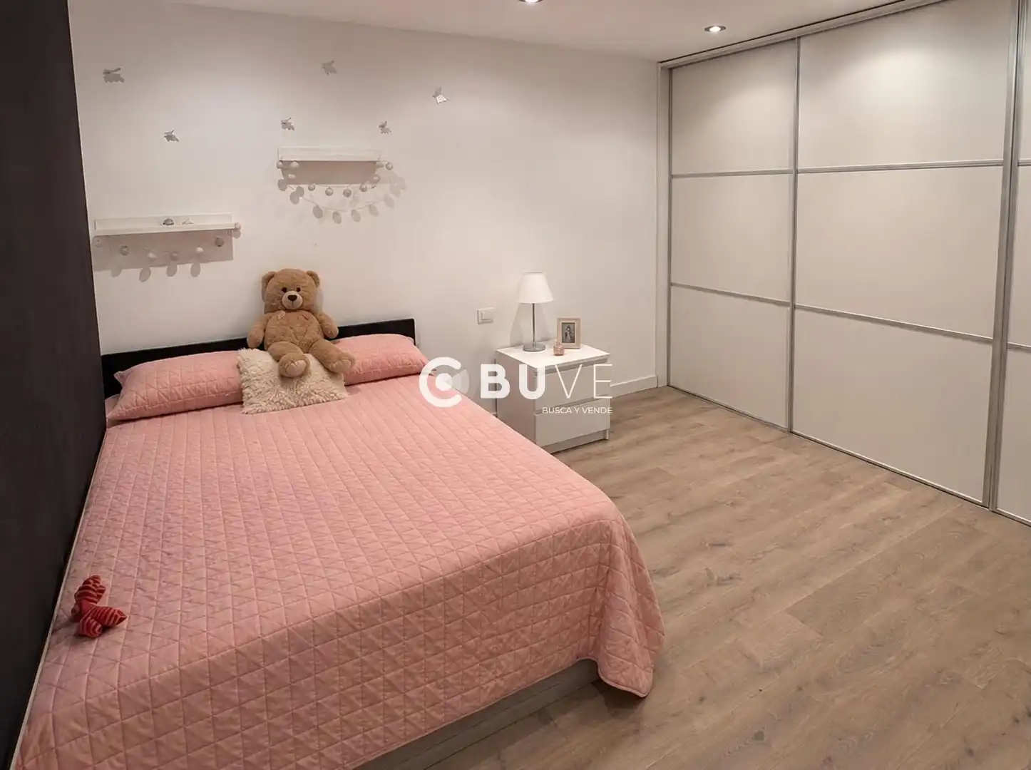 Flat with lift for sale in Bairen