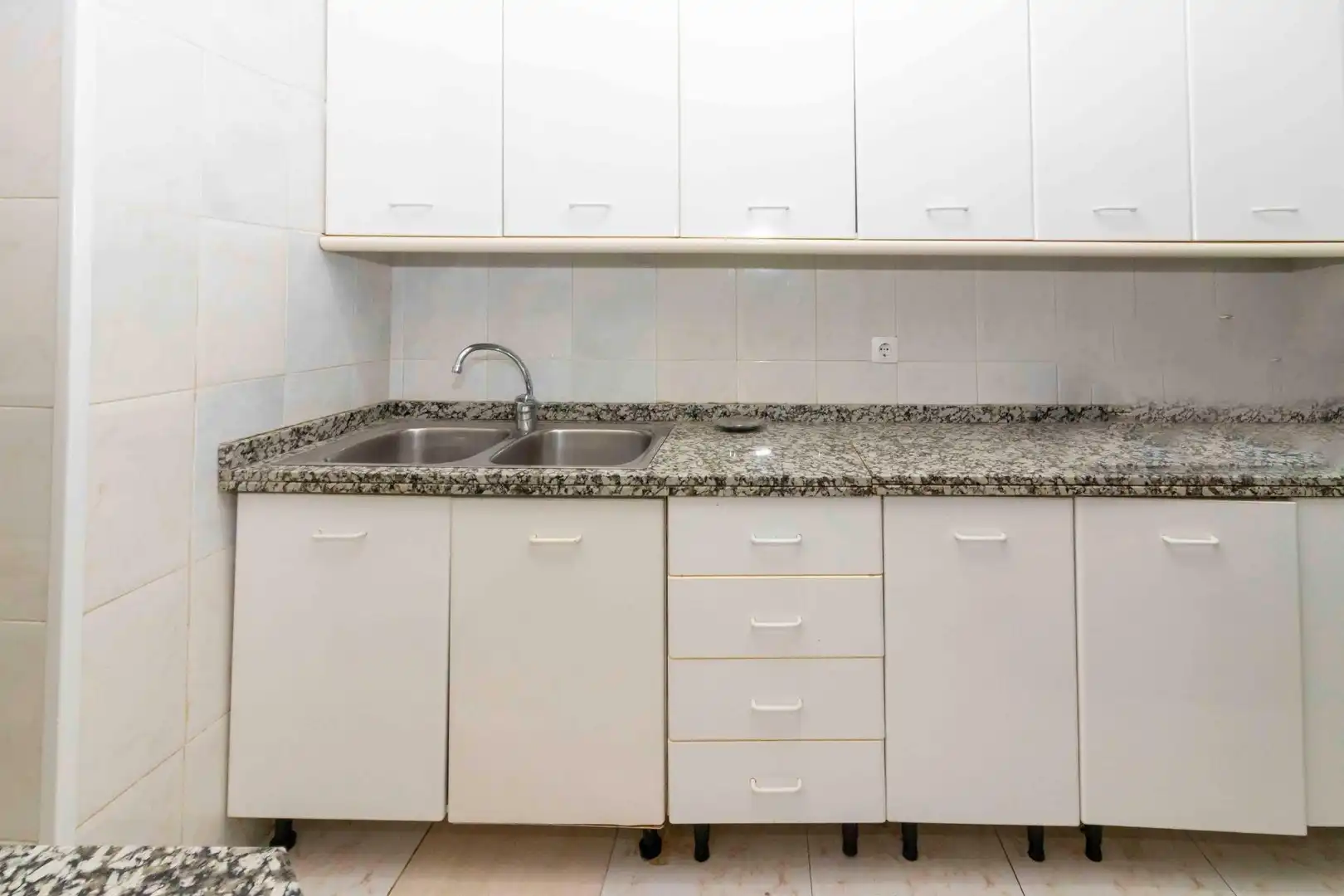 Cuina de Pis en venda en Badajoz amb Aire condicionat i Balcó