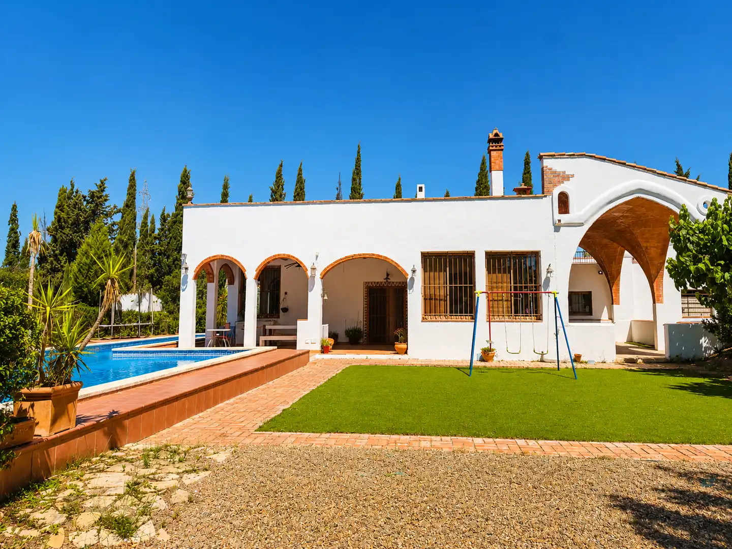 Chalet con piscina en venta en Carrer de València, imagen 5