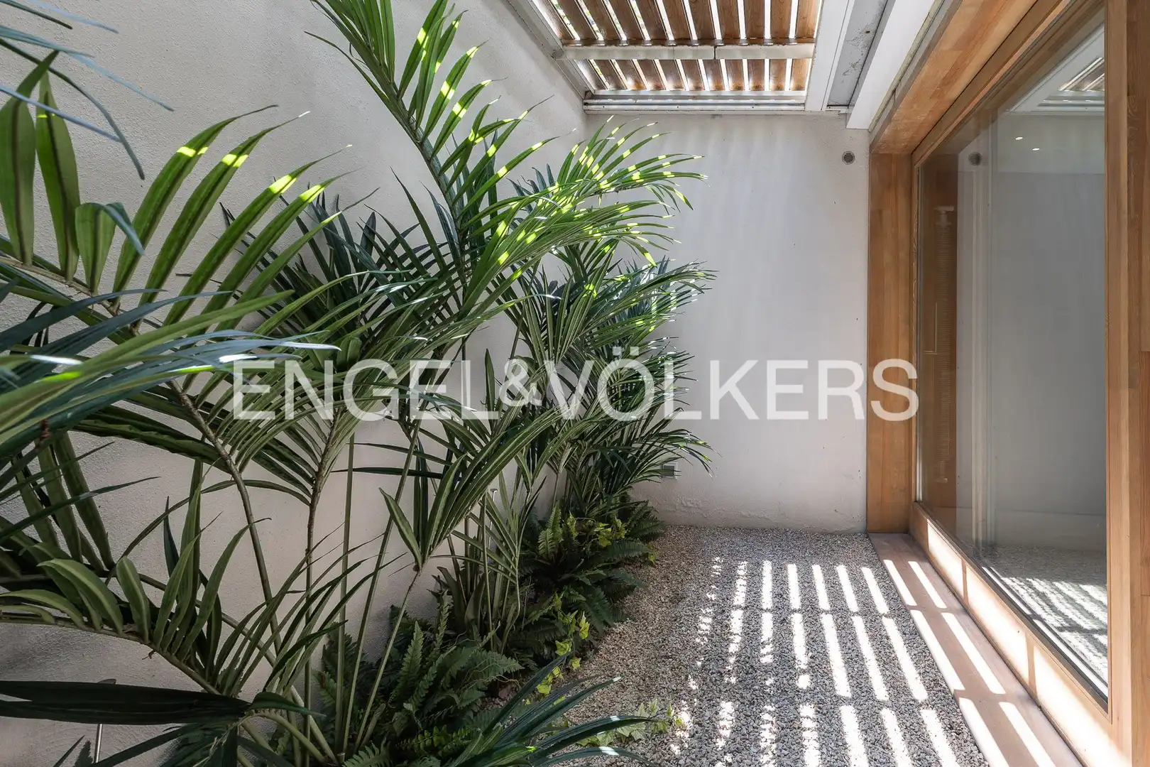 Terrace of Houses for rent in Barcelona  with Air Conditioner, Heating and Private garden