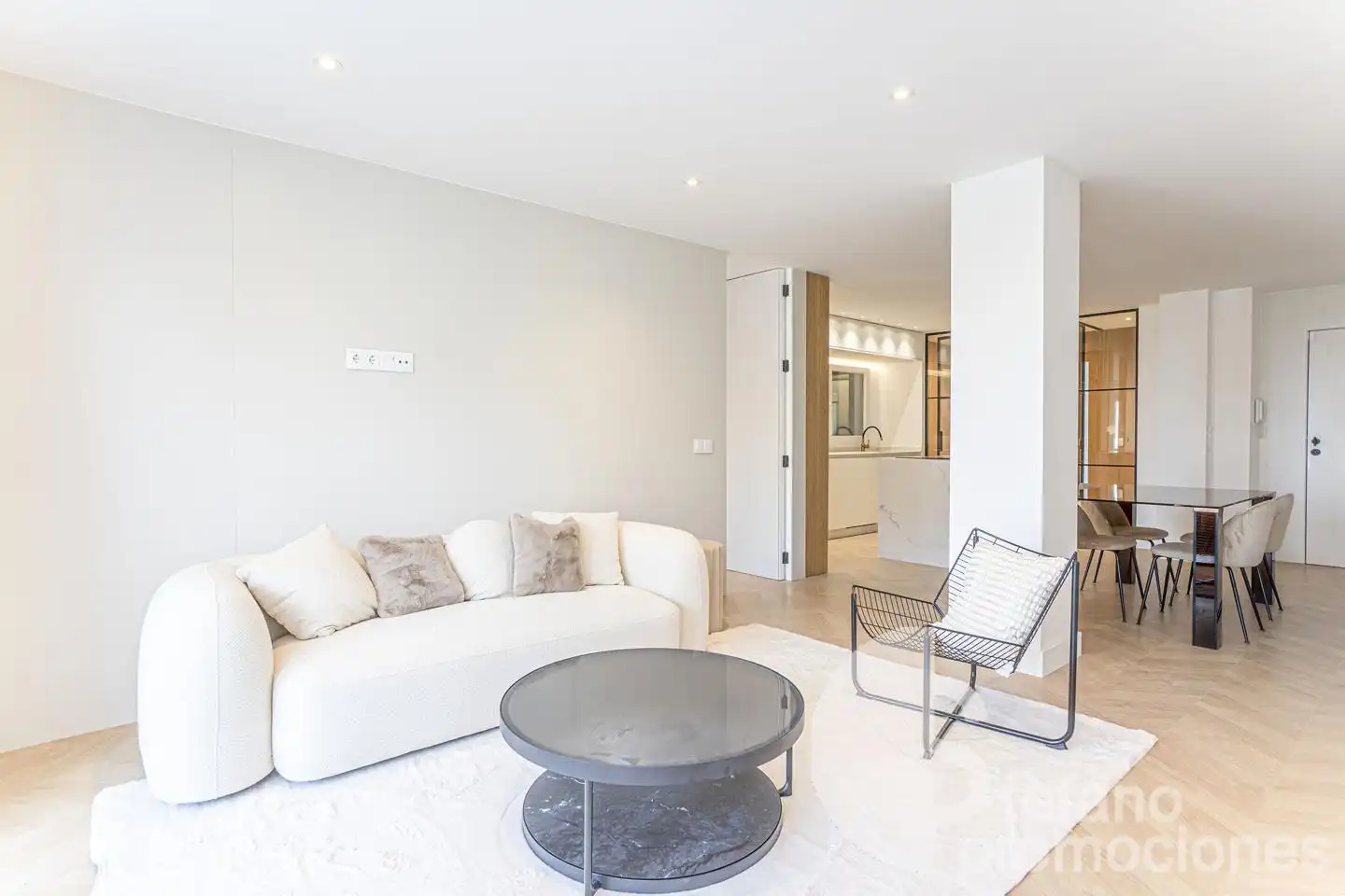 Flat with terrace for sale in Paseo Reding 33, imagen 7