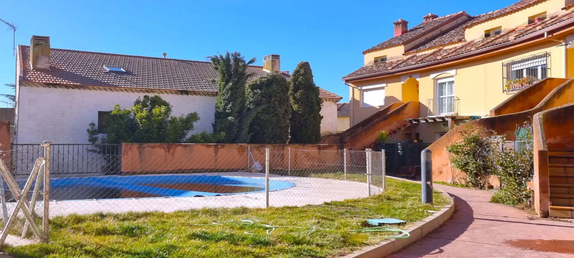 Swimming pool of Flat for sale in Navalafuente  with Air Conditioner, Heating and Furnished