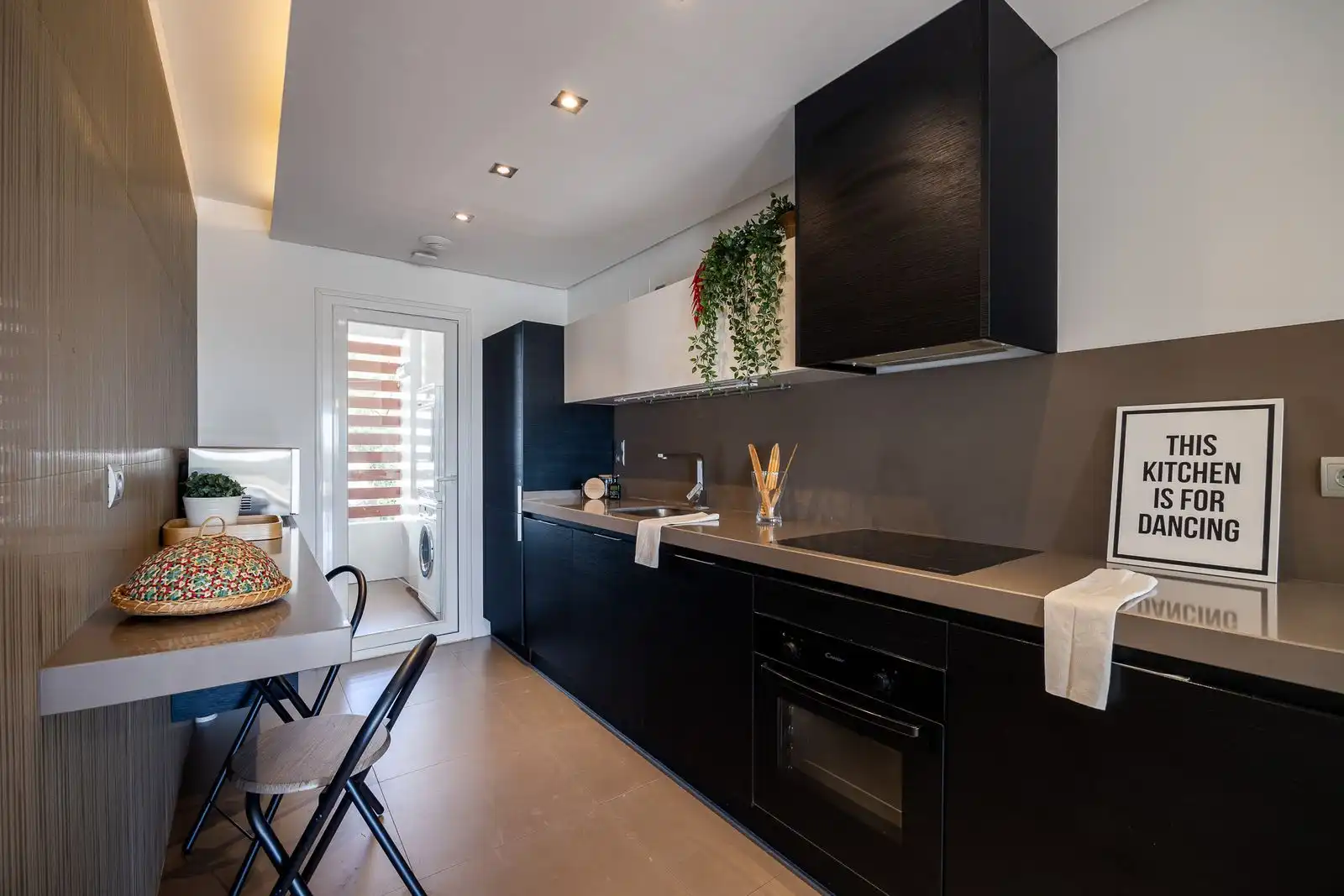 Apartamento con terraza en venta en Calle Los Arqueros 24, imagen 2