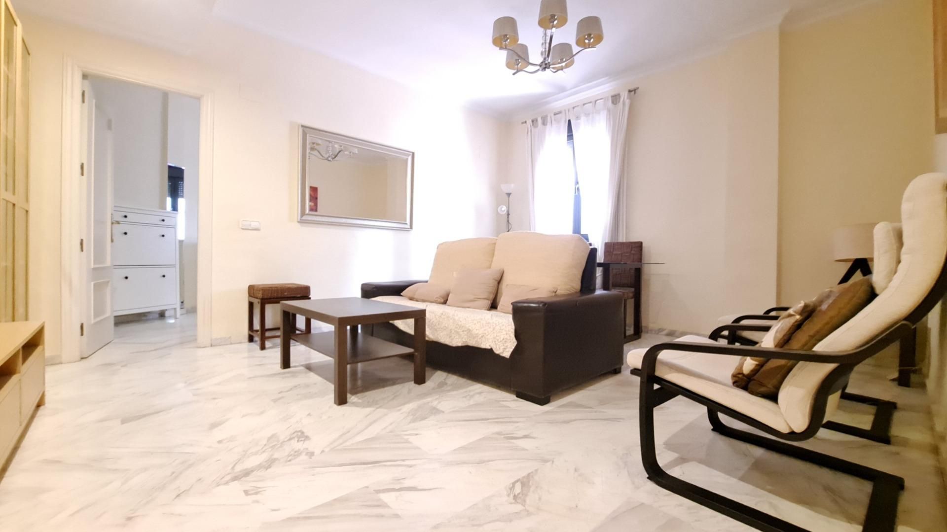 Sala d'estar de Apartament en venda en  Sevilla Capital amb Aire condicionat i Calefacció