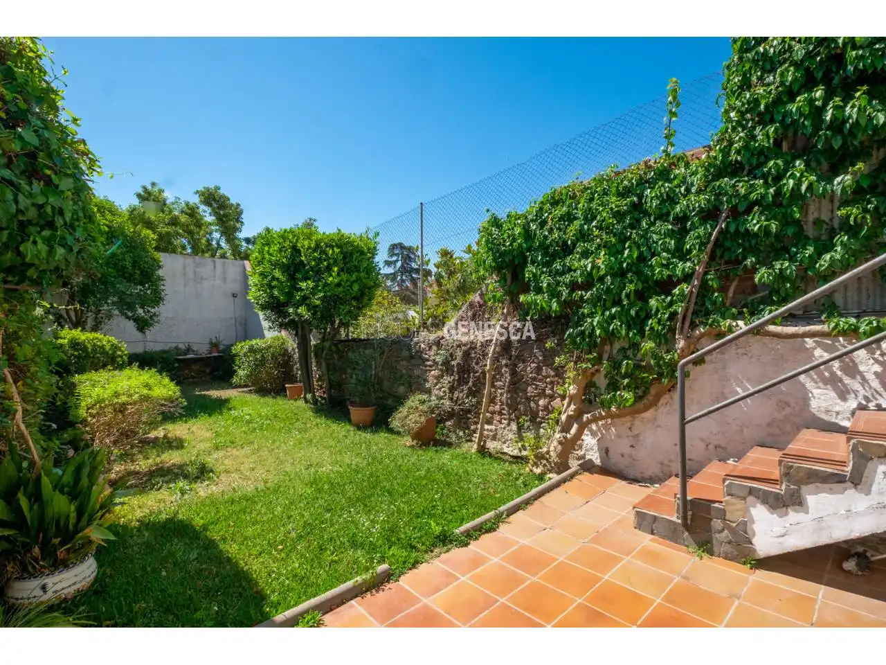 Jardí de Casa o xalet en venda en Matadepera amb Aire condicionat, Calefacció i Jardí privat