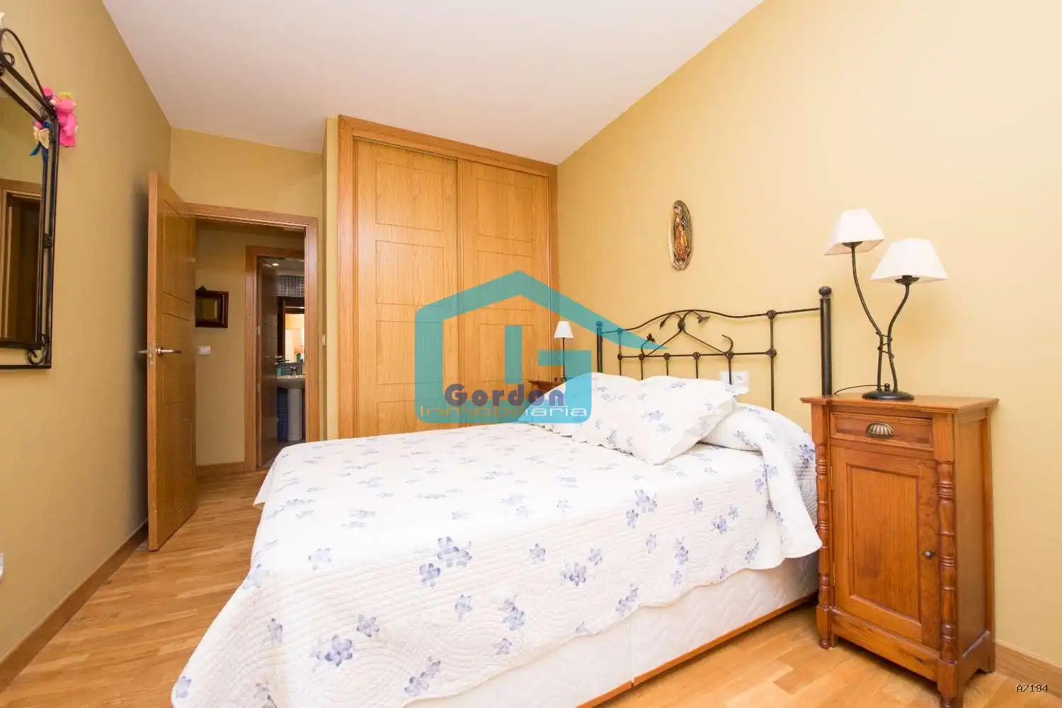 Habitación de Piso en venta en O Grove   con Calefacción, Terraza y Piscina