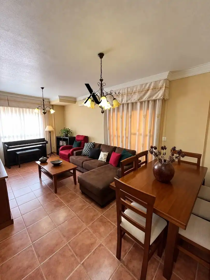 Ático con terraza en venta en Calle ESCALANTE, imagen 3