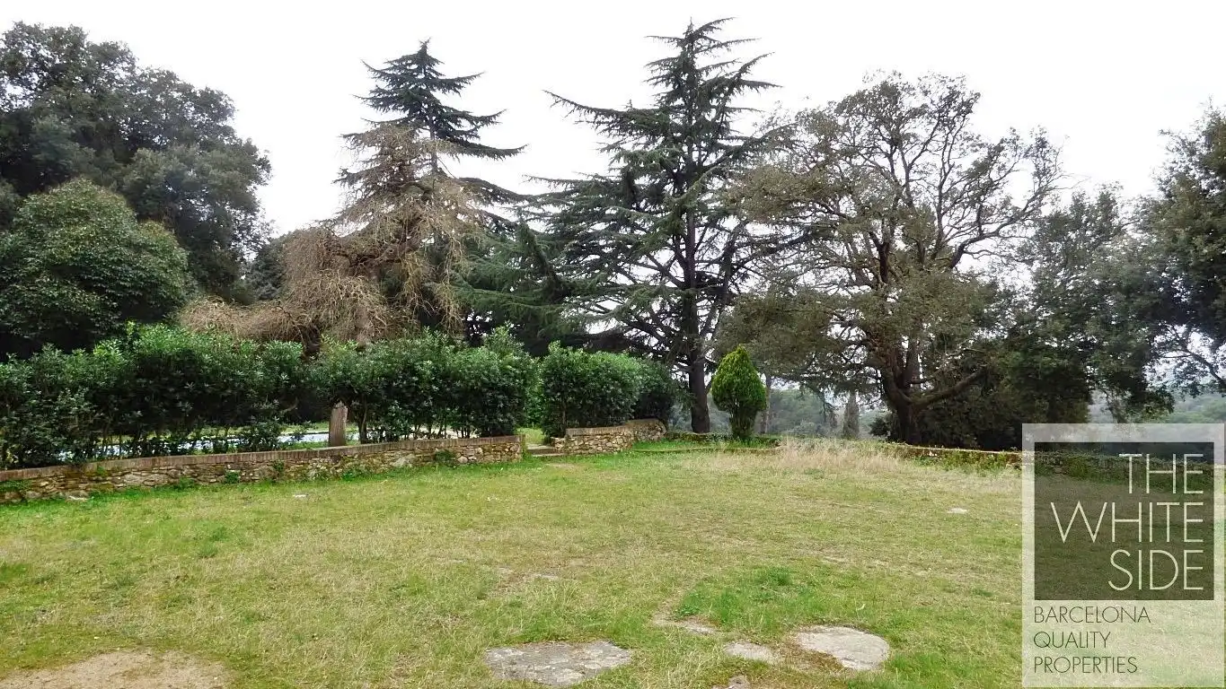 Finca rústica en venda en La Roca del Vallès amb Jardí privat, Terrassa i Traster