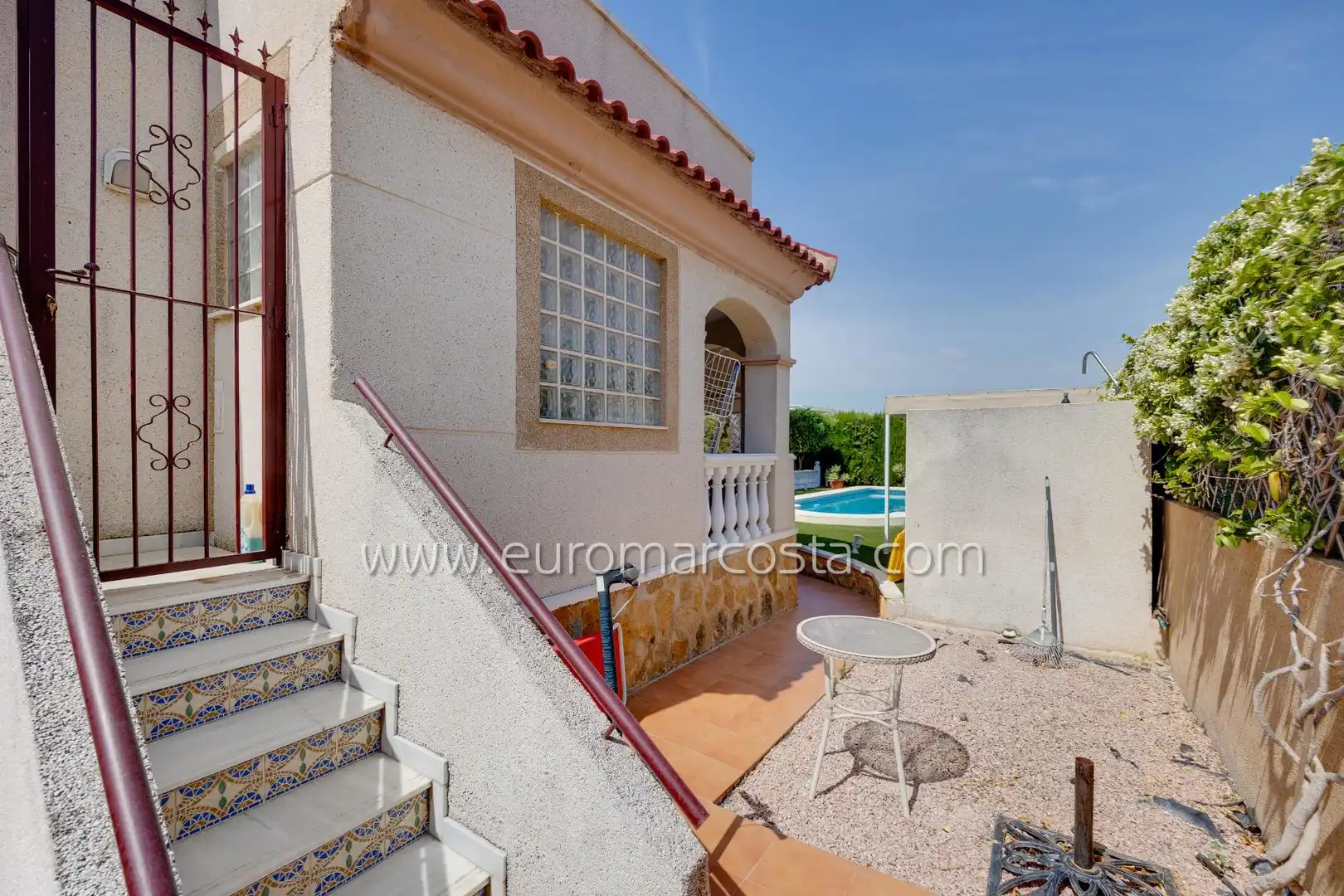 Chalet con piscina en venta en Calle José Carreras, imagen 8