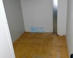 Box room to rent in  Huelva Capital