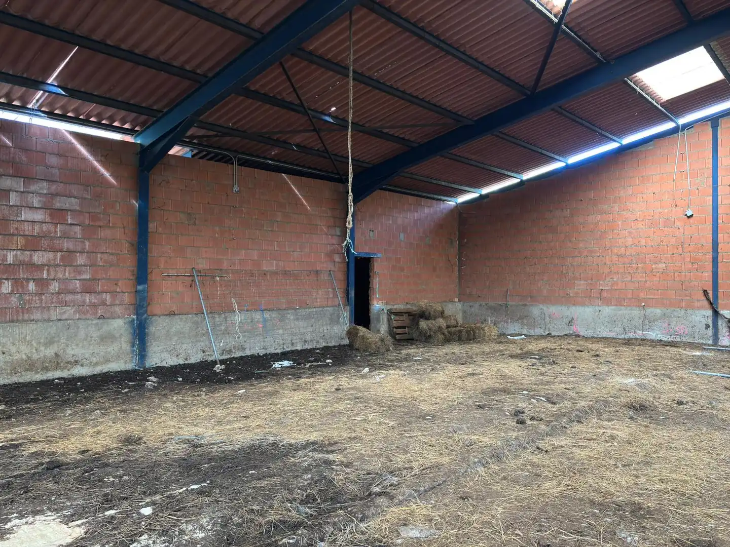 Nave industrial en venta en Valdepiélago