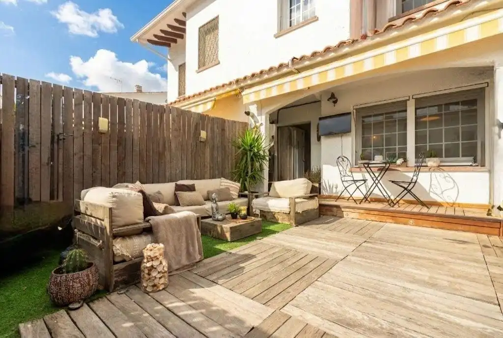 Terraza de Casa o chalet en venta en Castelldefels con Aire acondicionado, Calefacción y Jardín privado