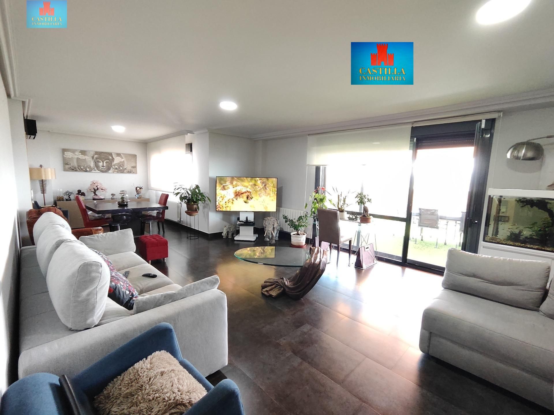 Living room of Single-family semi-detached for sale in Ávila Capital  with Air Conditioner, Heating and Terrace