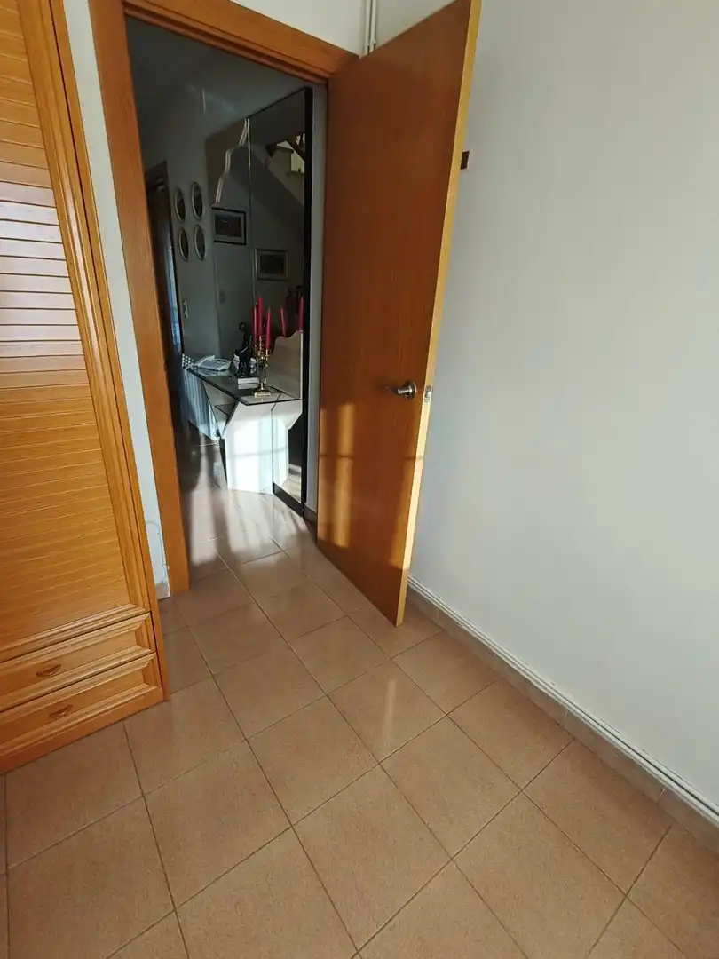 Adossat amb terrassa en venda a Olesa de Montserrat, imagen 20