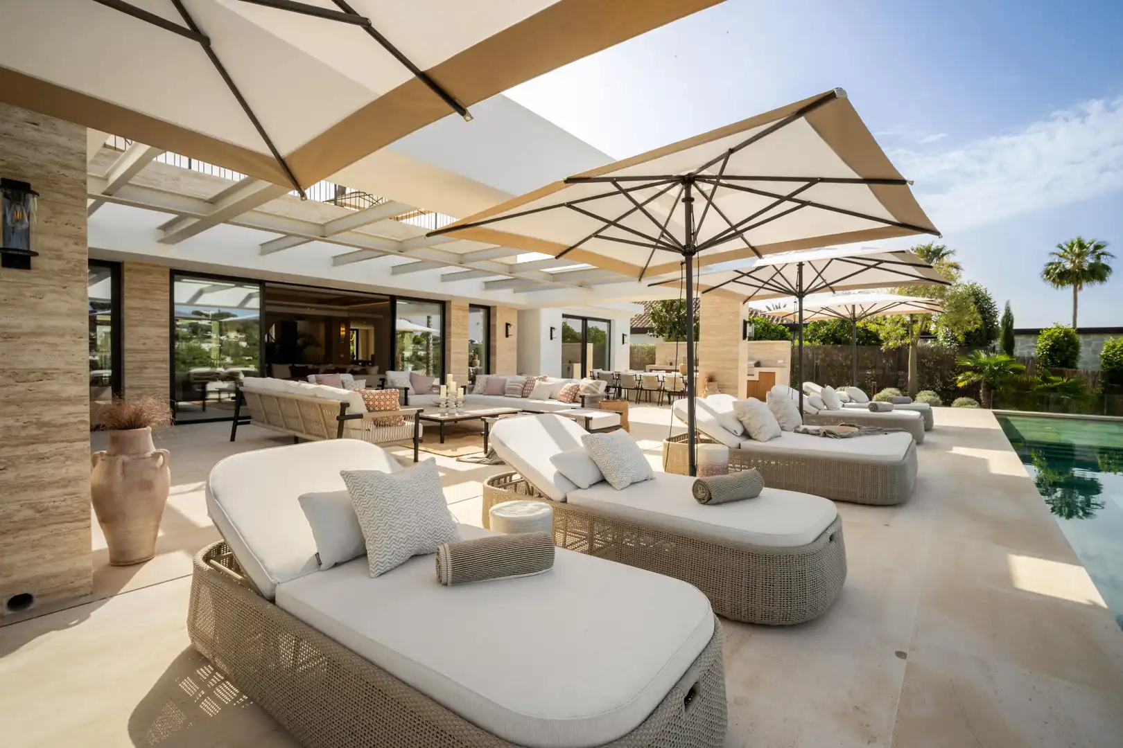 House with pool for sale in Nueva Andalucía, imagen 9