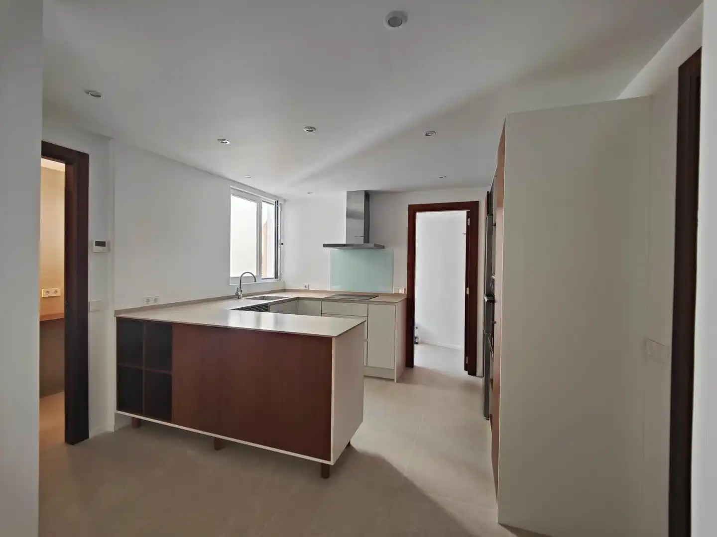 Cocina de Piso de alquiler en  Palma de Mallorca con Aire acondicionado, Calefacción y Balcón
