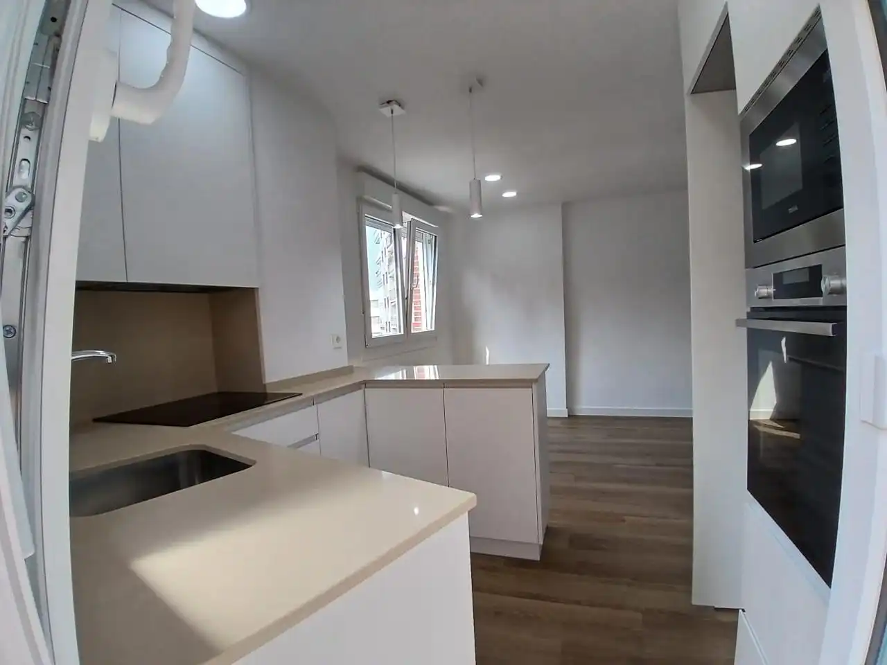 Kitchen of Flat for sale in Castro-Urdiales  with Heating, Parquet flooring and Balcony