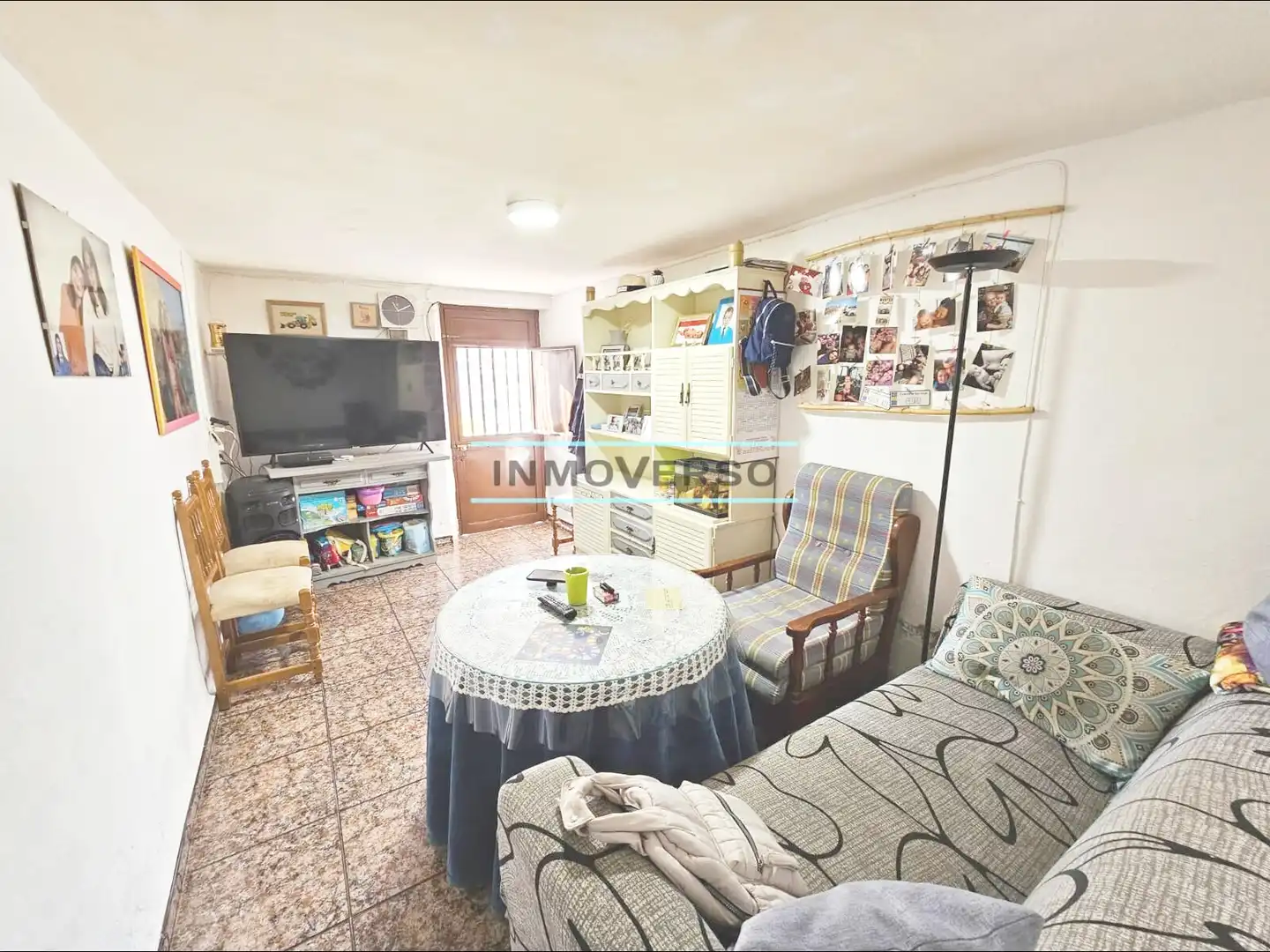 Sala d'estar de Casa o xalet en venda en Vélez-Málaga amb Traster i Balcó