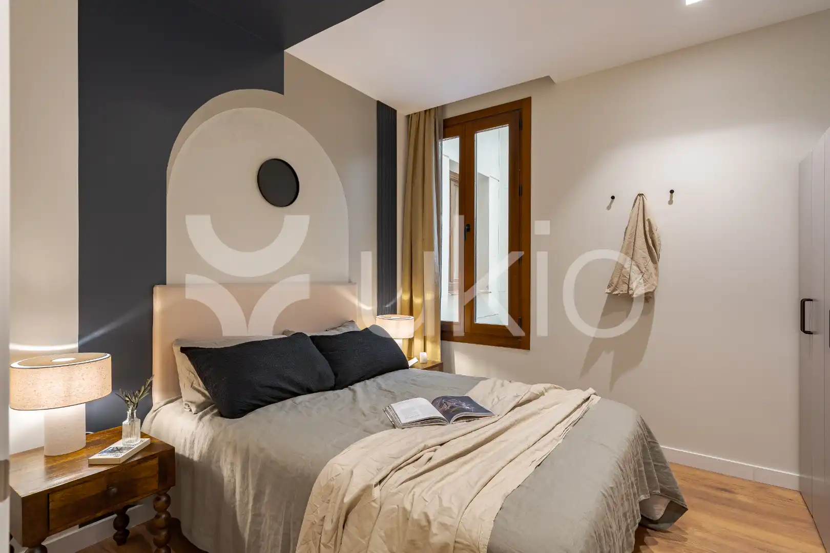 Schlafzimmer von Wohnungen zur Miete in Madrid mit Klimaanlage, Heizung und Terrasse