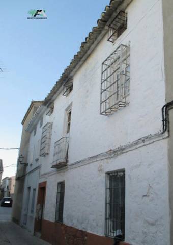 Casa-chalet en Venta en Calle de Colón en Begíjar