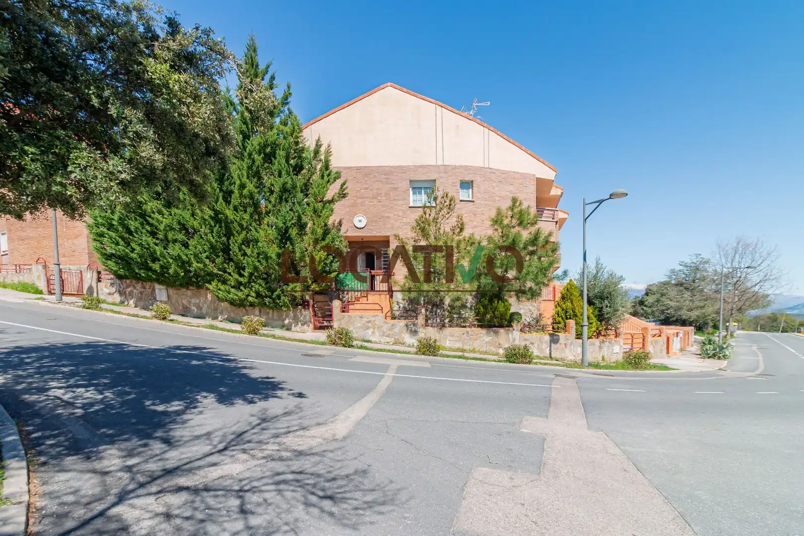 Vista exterior de Casa o chalet en venta en San Lorenzo de El Escorial con Calefacción, Jardín privado y Terraza