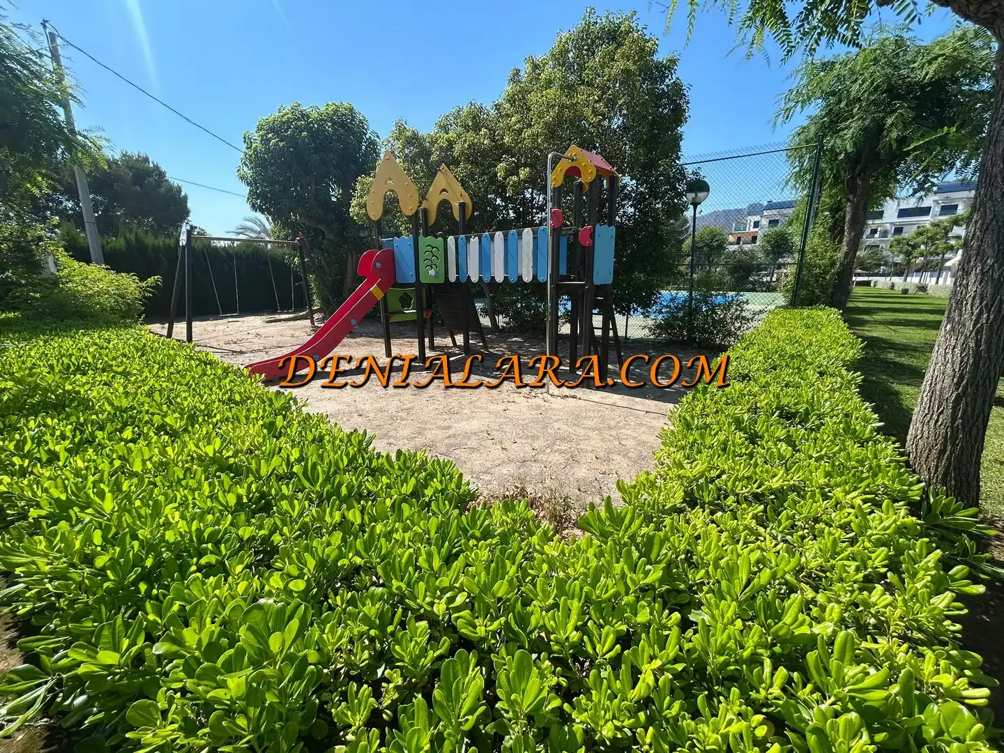 Jardín de Ático en venta en Dénia con Aire acondicionado, Terraza y Trastero