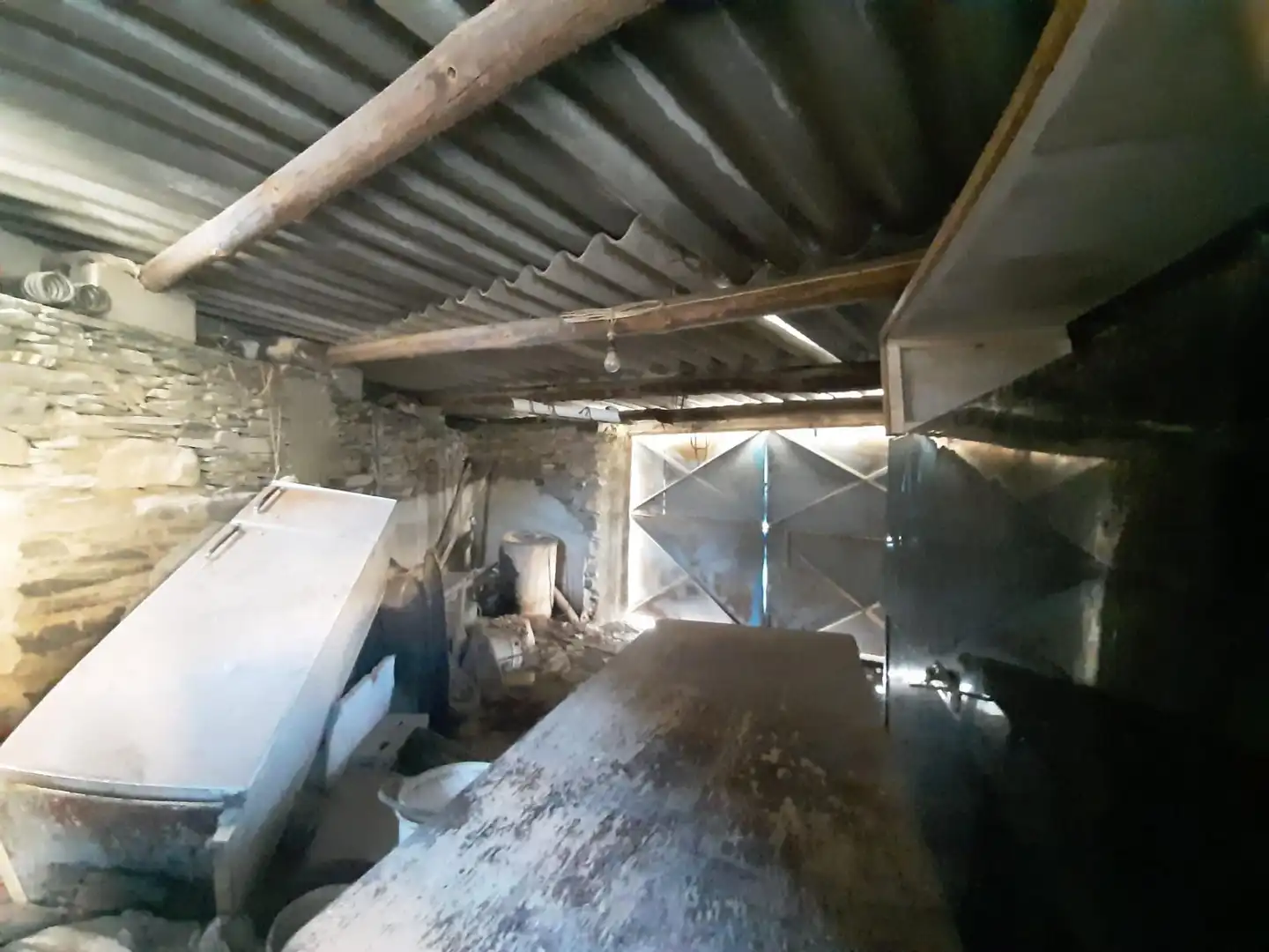 Houses for sale in Botija  with Private garden and Storage room