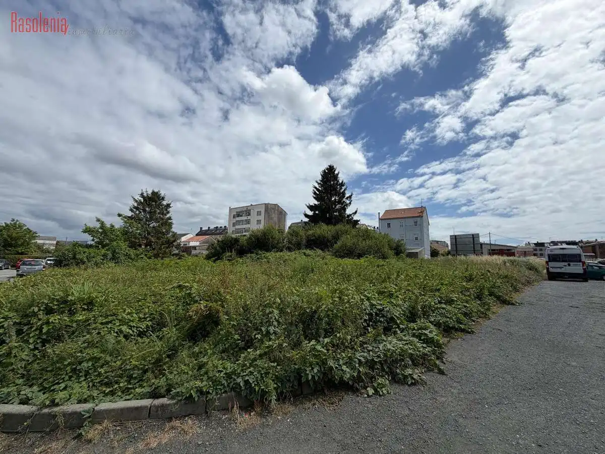 Terrenos y solares en venta en souto vizoso 11, imagen 2