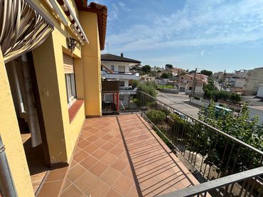 Appartement compact avec balcon à vendre à Creixell