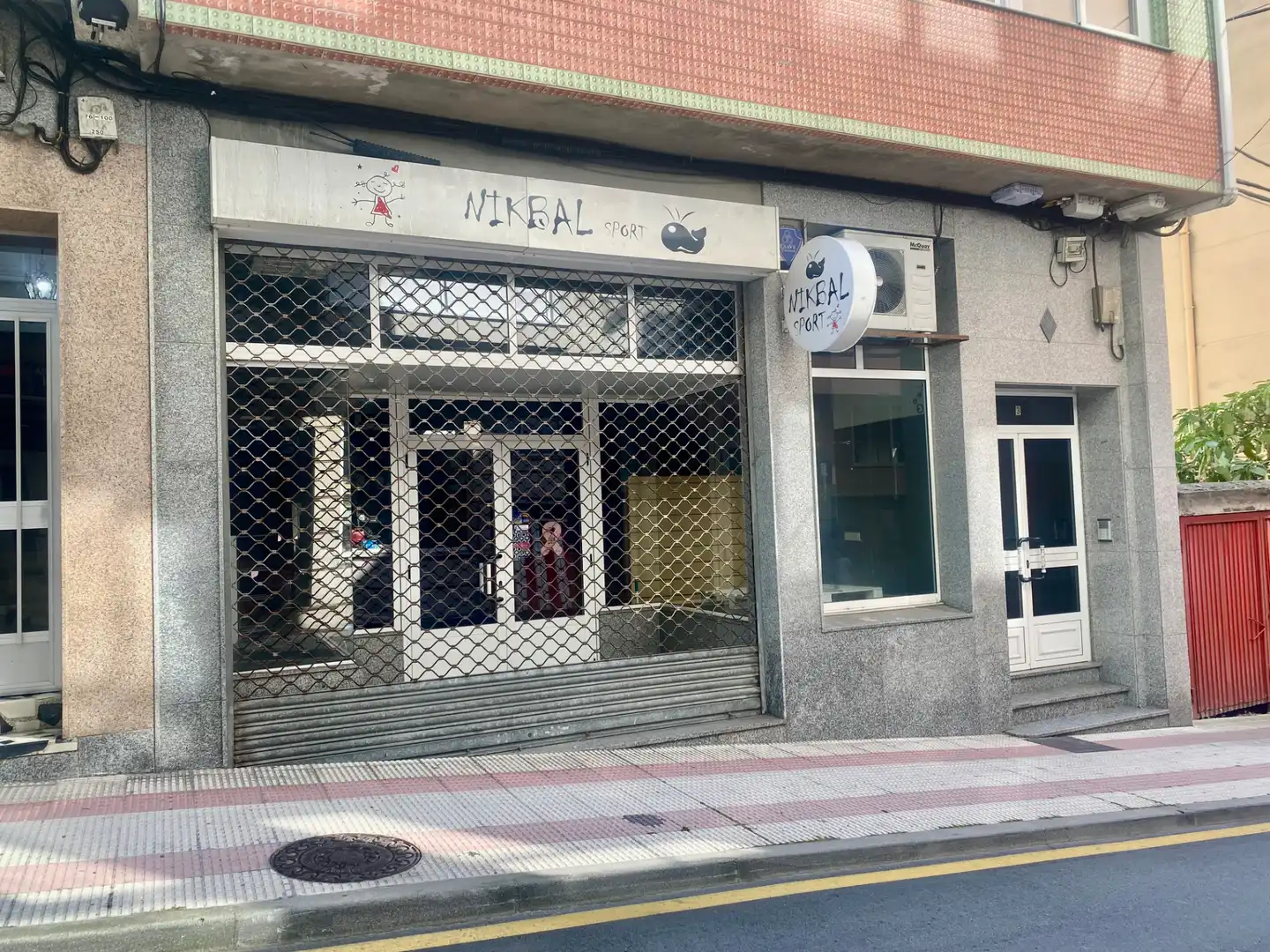 Locale commerciale in vendita a Rúa Eugenio Carré 4, imagen 2