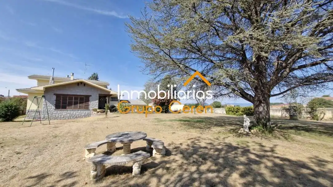 Casa o xalet en venda a Castañares de Rioja