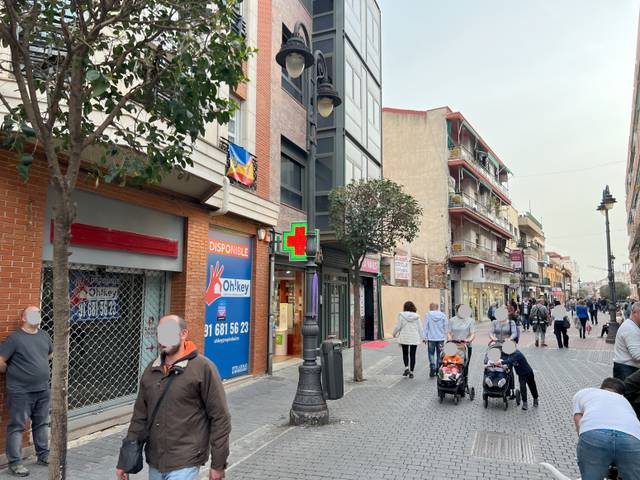 Local comercial en Alquiler en Calle Madrid, 50 en Centro