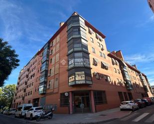 Exterior view of Flat to rent in  Madrid Capital  with Heating and Furnished