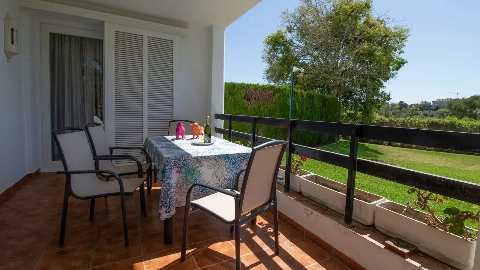 Terraza de Piso en venta en Marbella con Aire acondicionado, Terraza y Amueblado